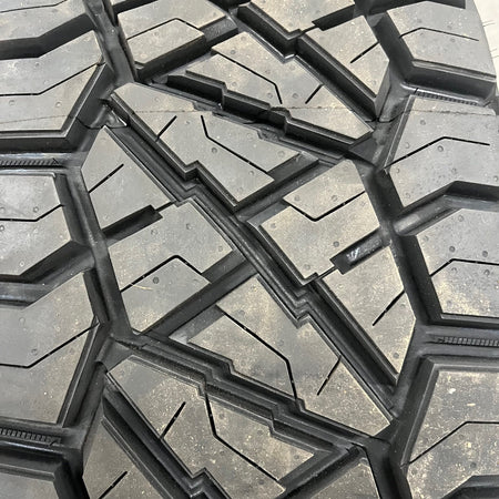 38x13.50r20 Nitto Ridge Grappler