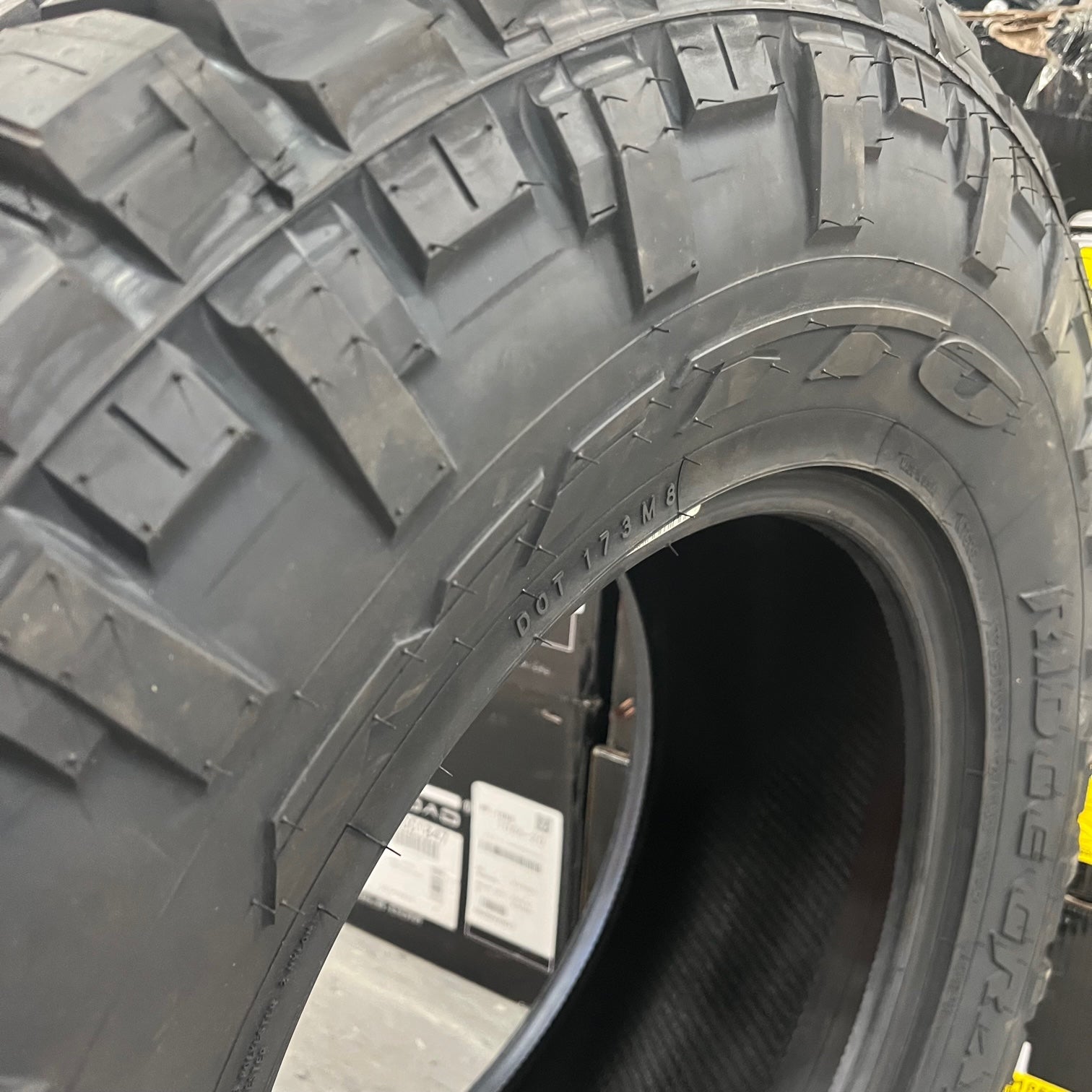 38x13.50r20 Nitto Ridge Grappler