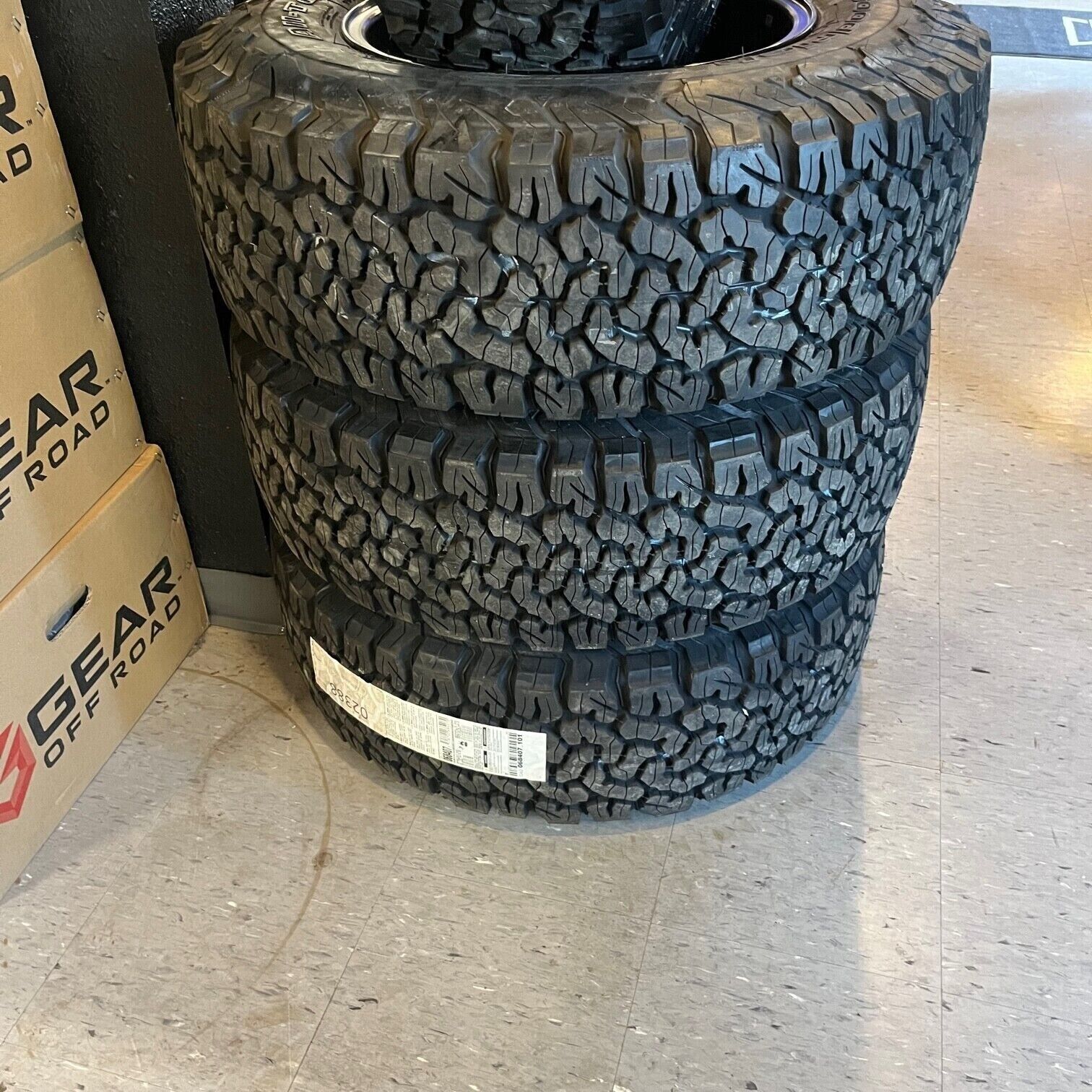 LT 275/70R17 BFGoodrich All Terrain T/A KO2 10 Ply